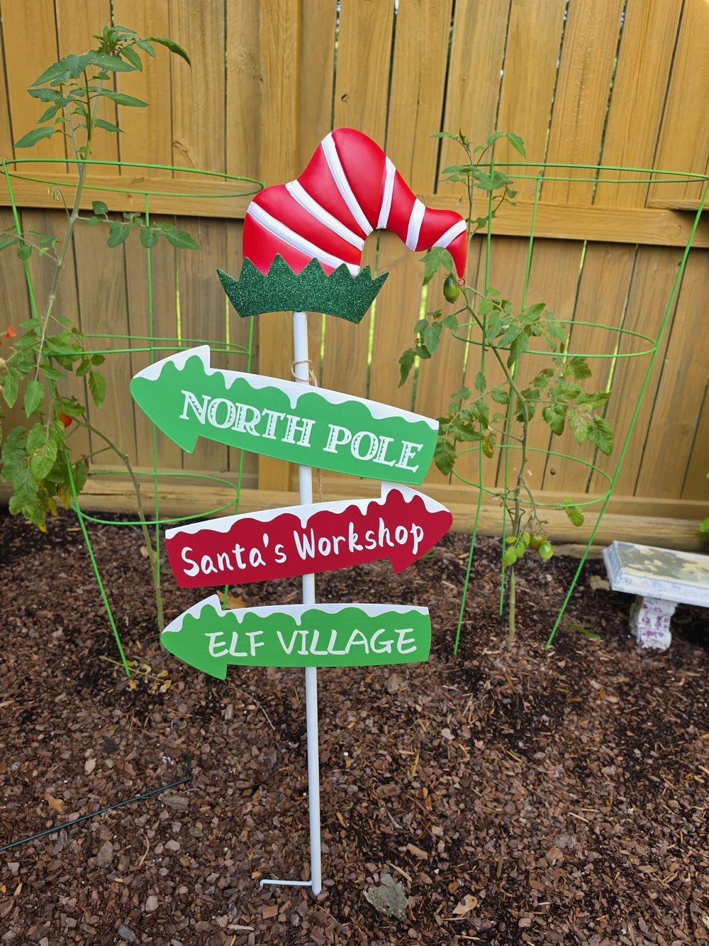 Hobby Lobby Red & Green North Pole Directional Yard Sign